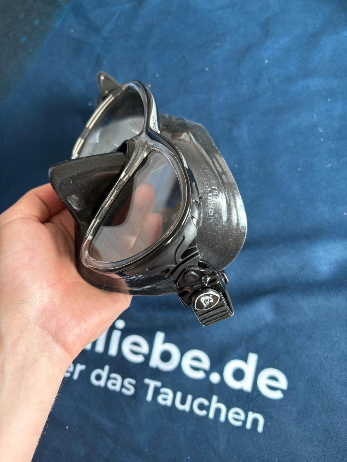 Tauchmaske Cressi Big Eyes mit breiter Dichtlippe unter der Nase