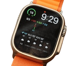 Apple Watch Ultra mit orangenem Armband
