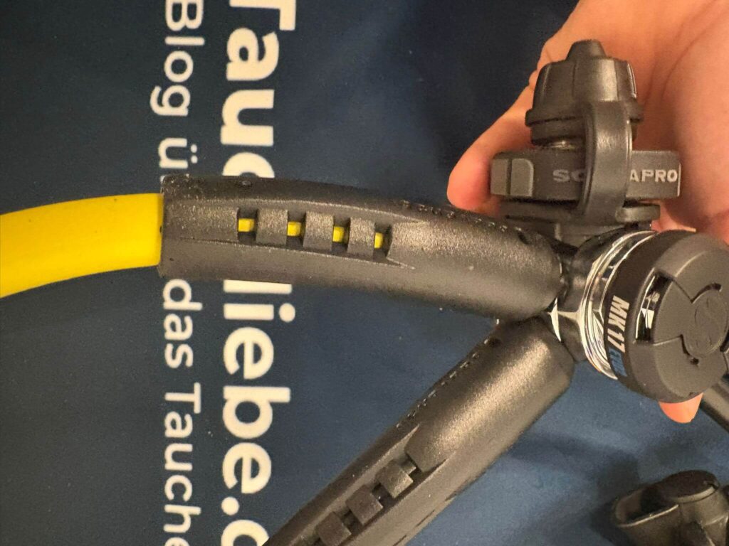 Scubapro MK17 EVO 2 erste Stufe Nahaufnahme von der oben
