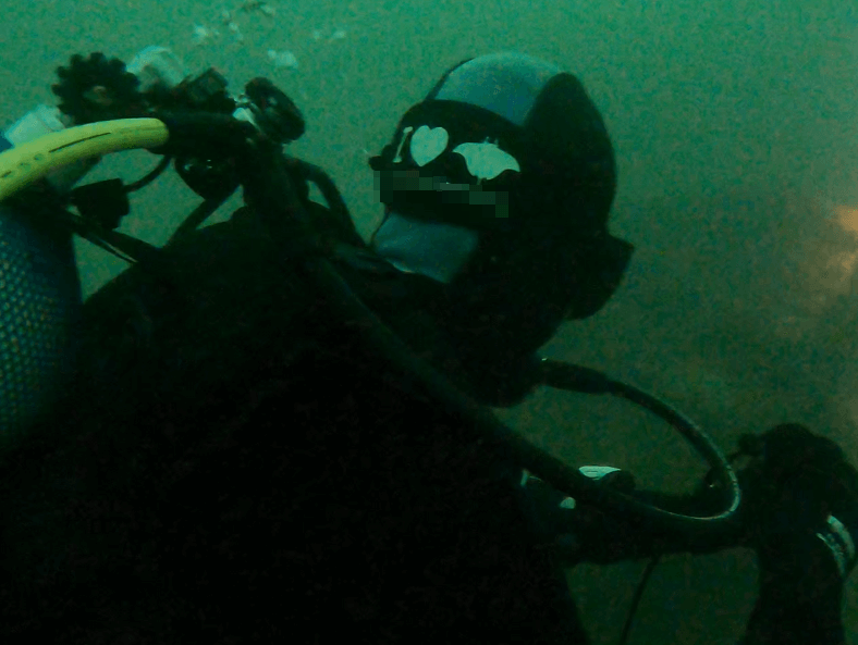 Scubapro MK17 EVO 2 Unterwasser Test seitliche Aufnahme Bodensee