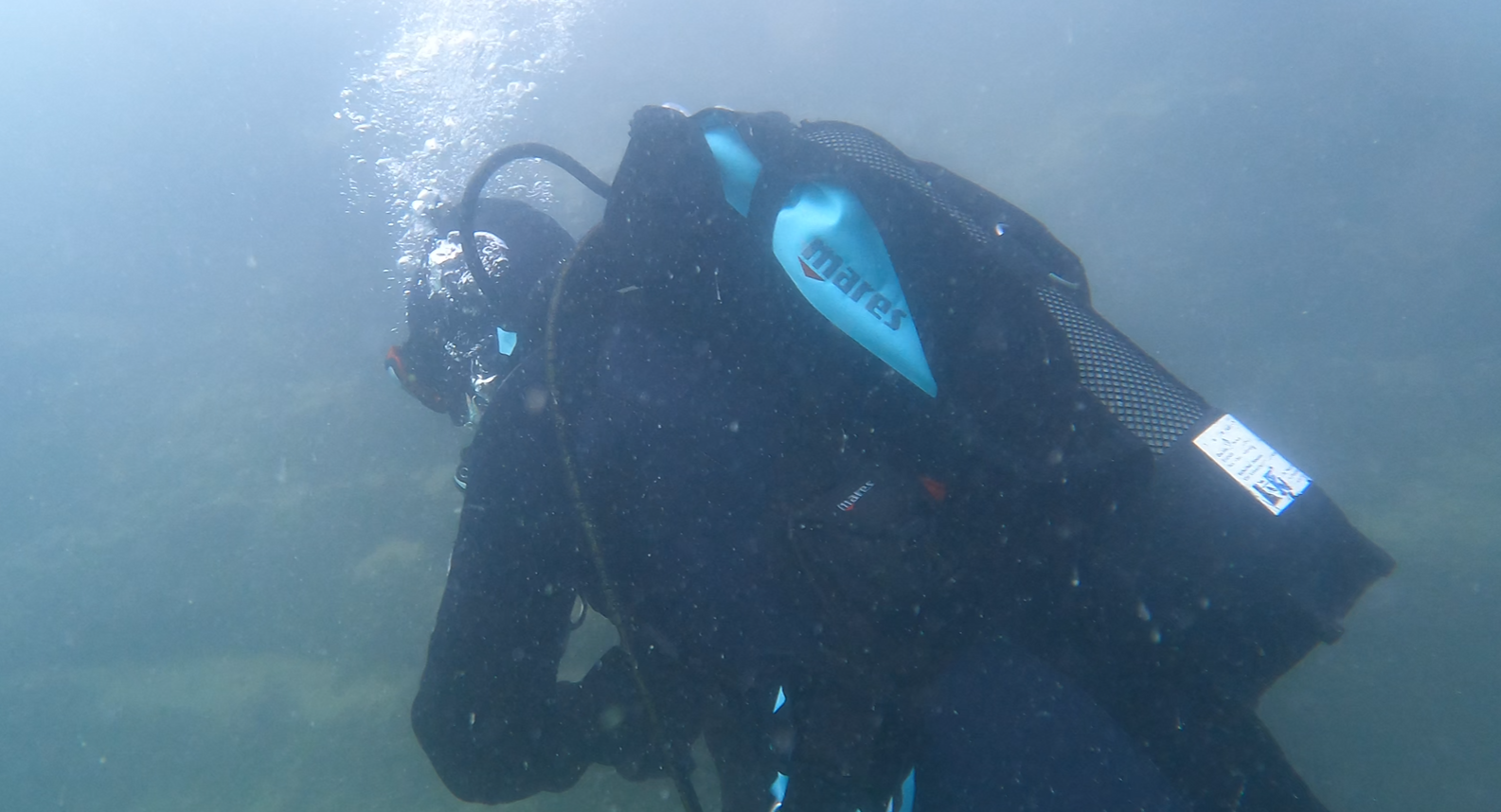 seitliche Aufnahme Mares Magellan Reisejacket