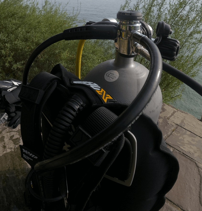 xDeep Ghost Wing-System, leichtes Reise-Setup mit Backplate