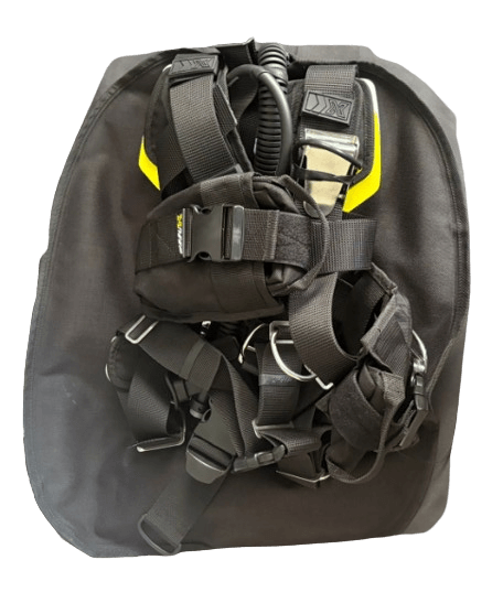 XDeep Reisejacket Backplate zusammengelegt