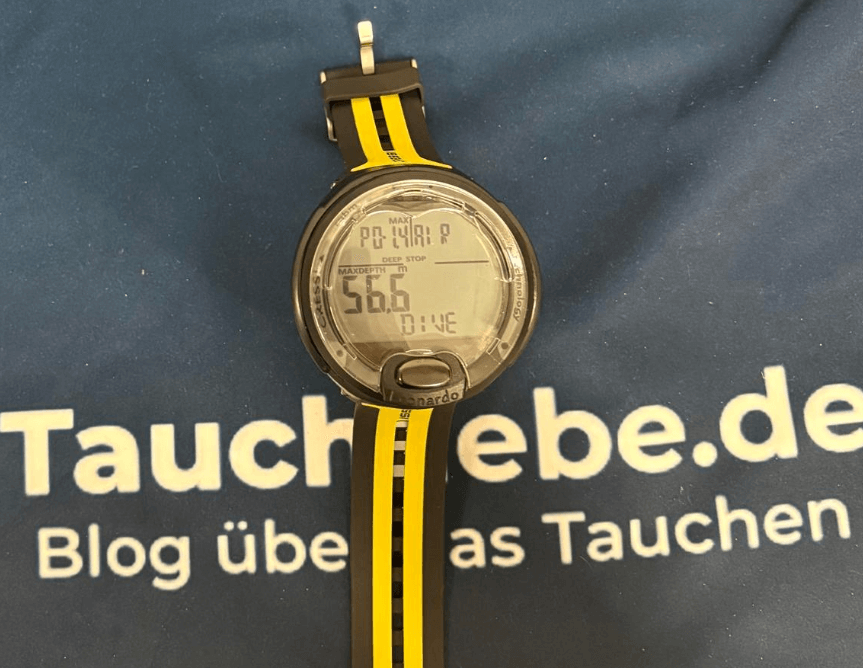 Gelber Cressi Tauchcomputer