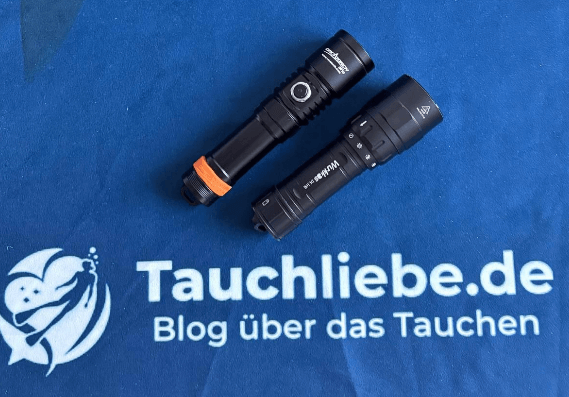 Größenvergleich OrcaTorch D710 und Wurkkos DL10R