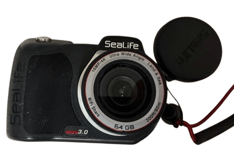 Vorderseite der SeaLife Unterwasserkamera mit großer Linse