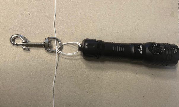 Tauchlampe mit Boltsnap befestigt 